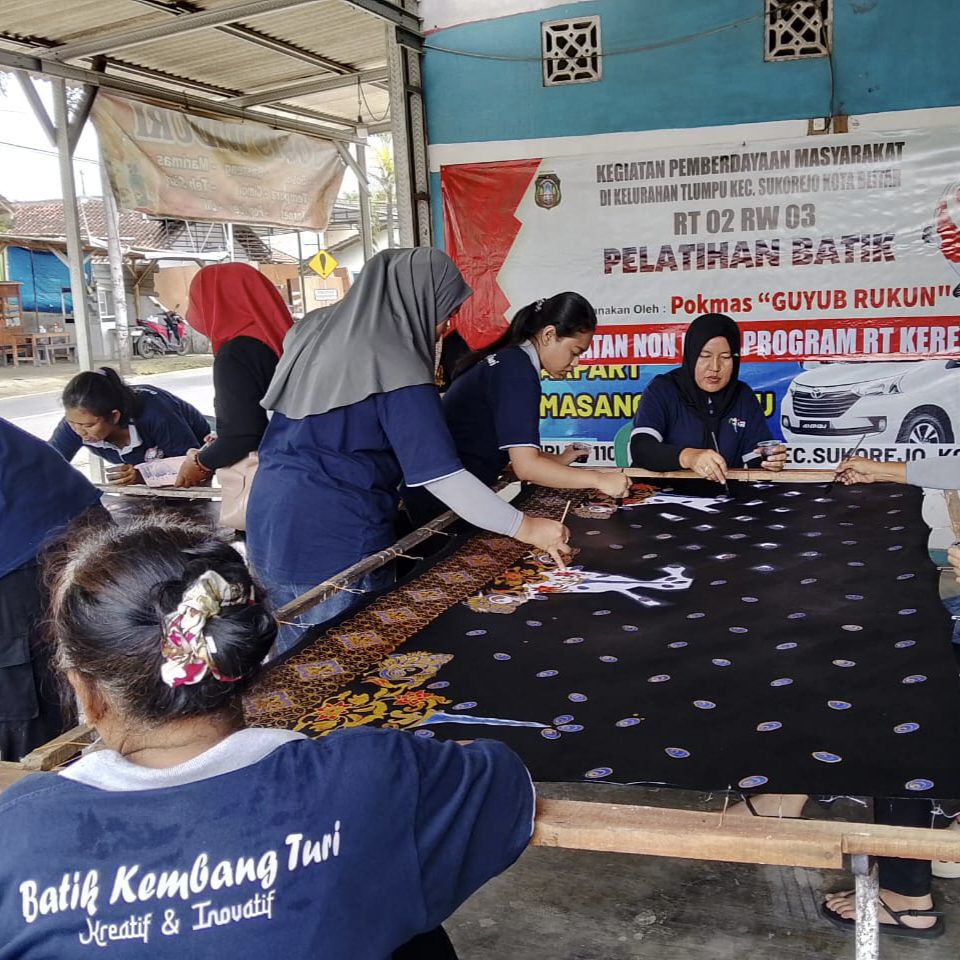 Kegiatan Pelatihan Kader PKK Tlumpu 2